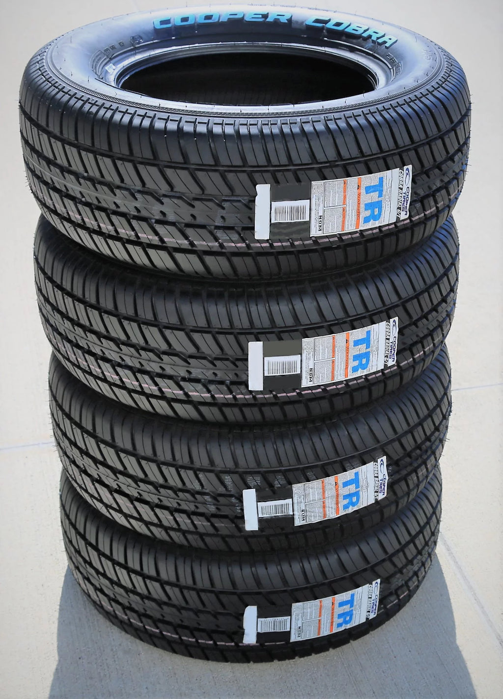 Set of 4 All Season Tires U482