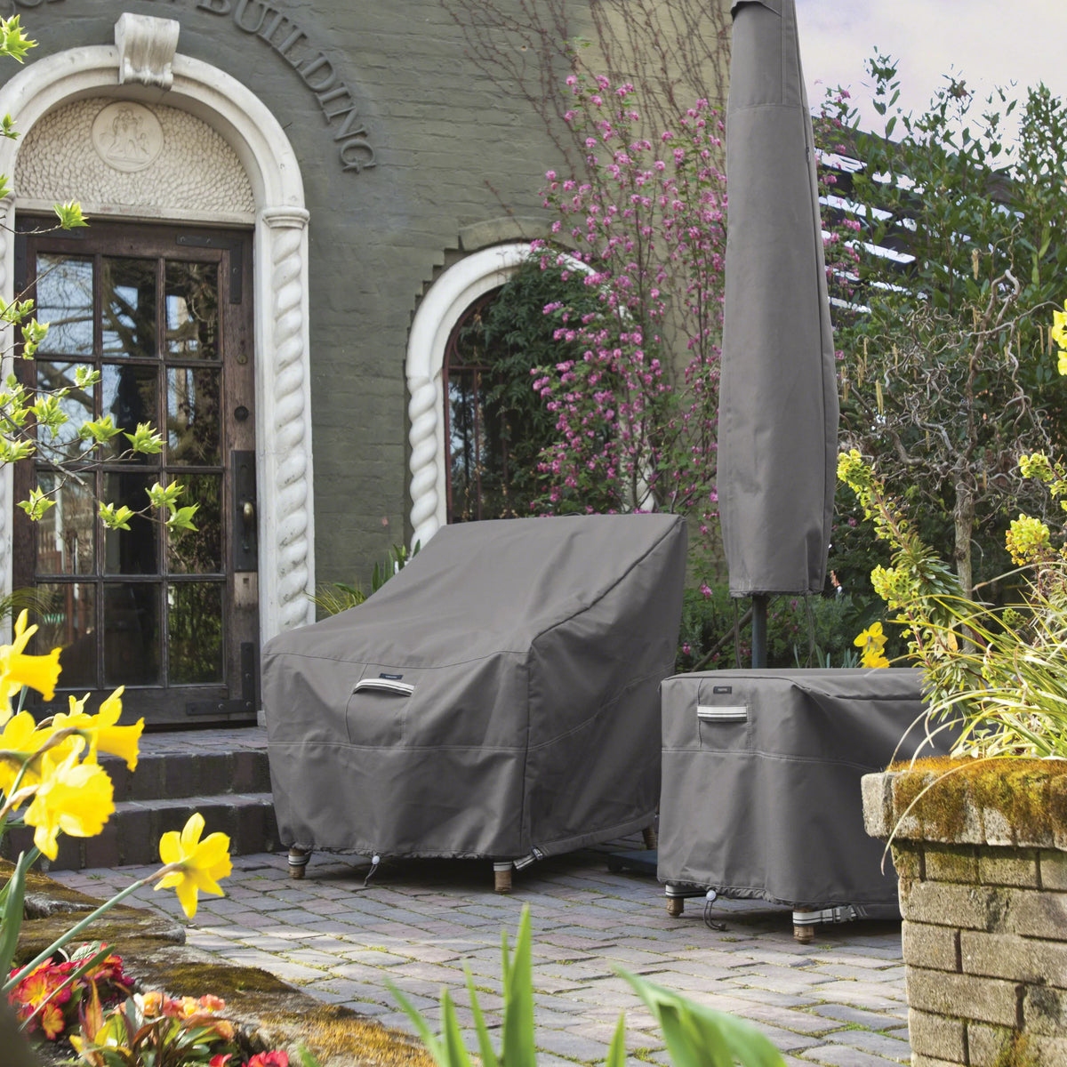 Patio Umbrella Cover with Water Resistant Fabric E1936