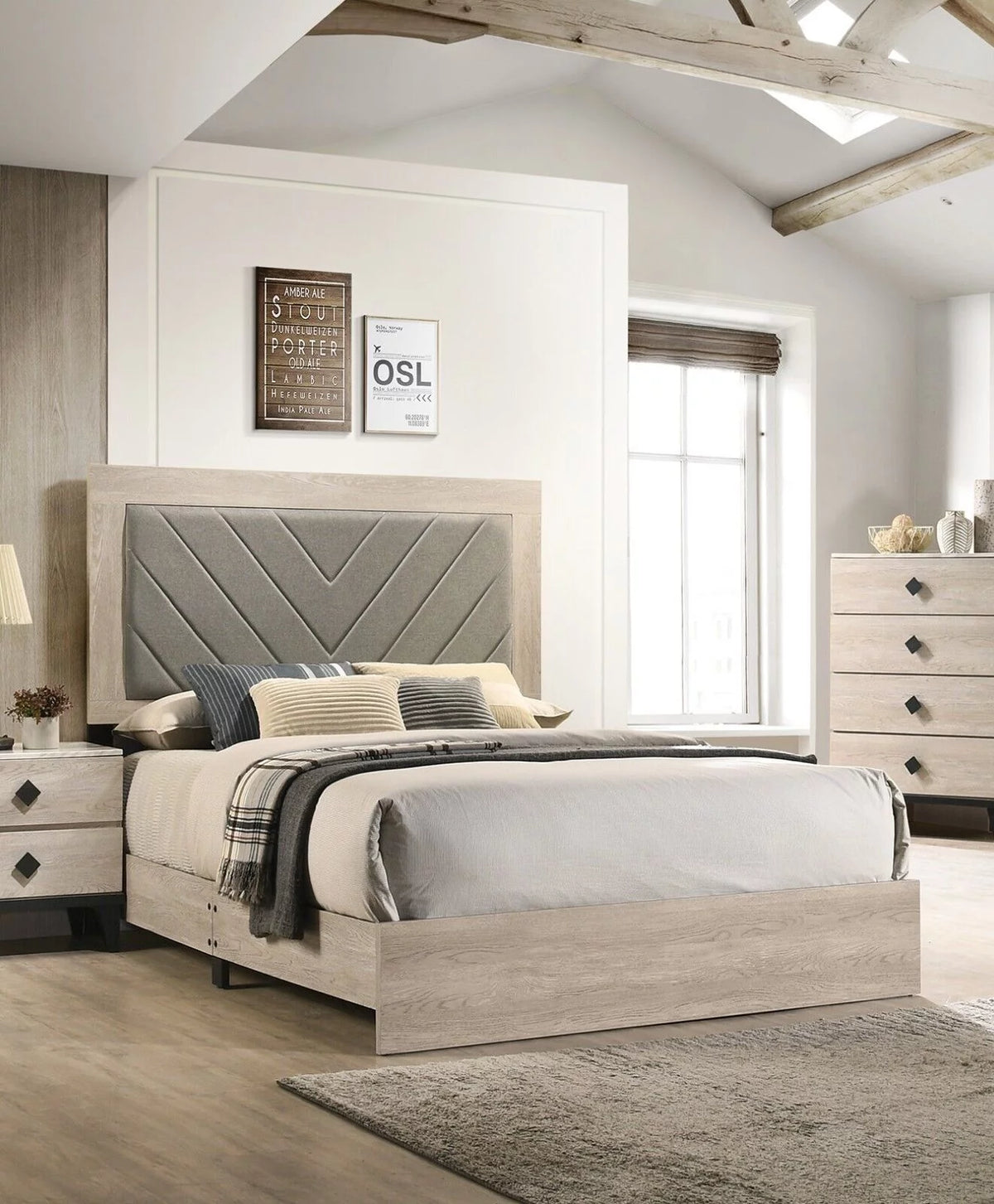 California King Size Bed 3pc Wooden Furniture Set C834