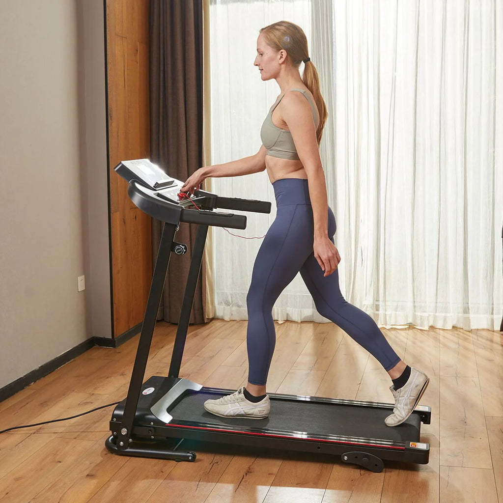2.5HP Folding Incline Electric Treadmill B115681