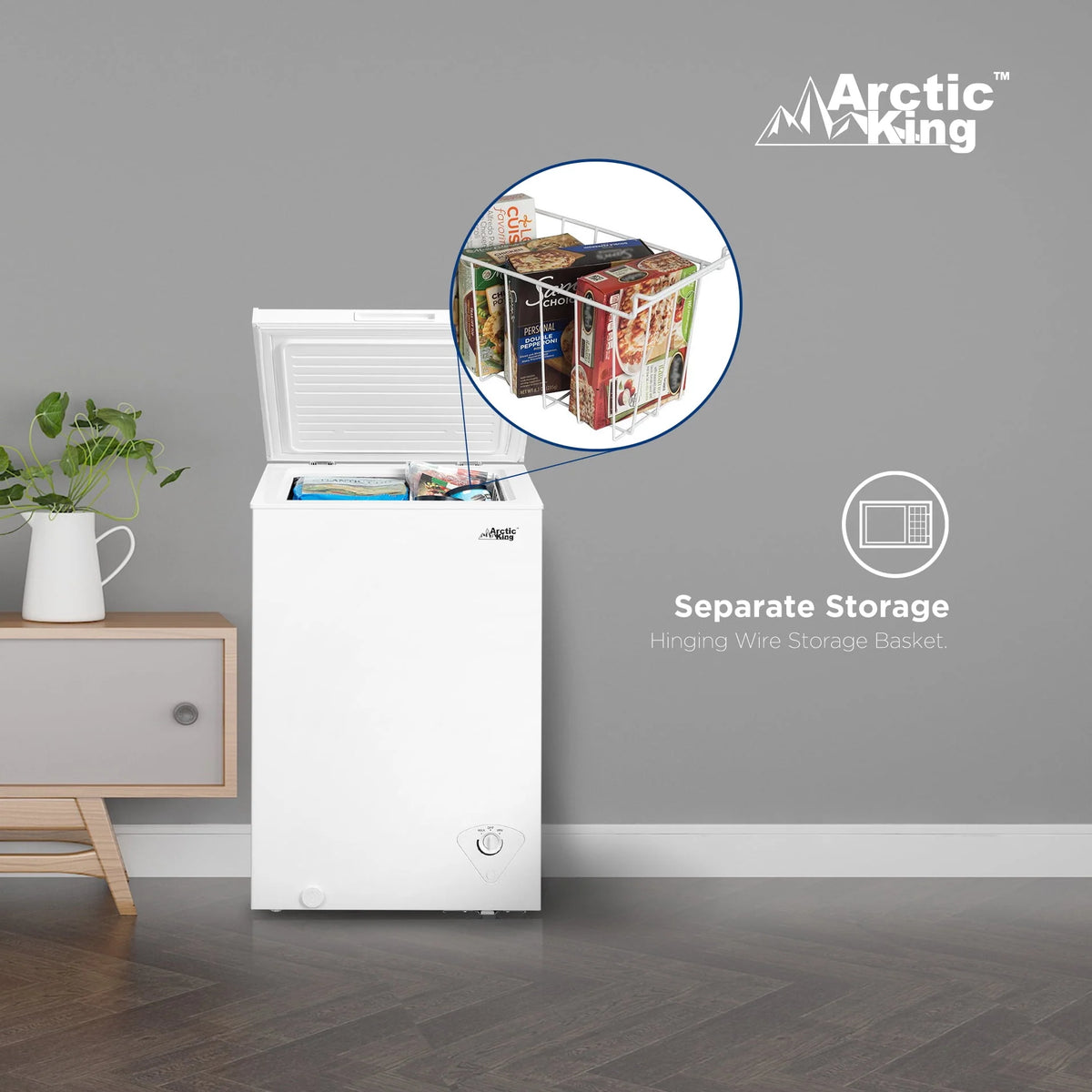 3.5 Cu ft White Chest Freezer W523312