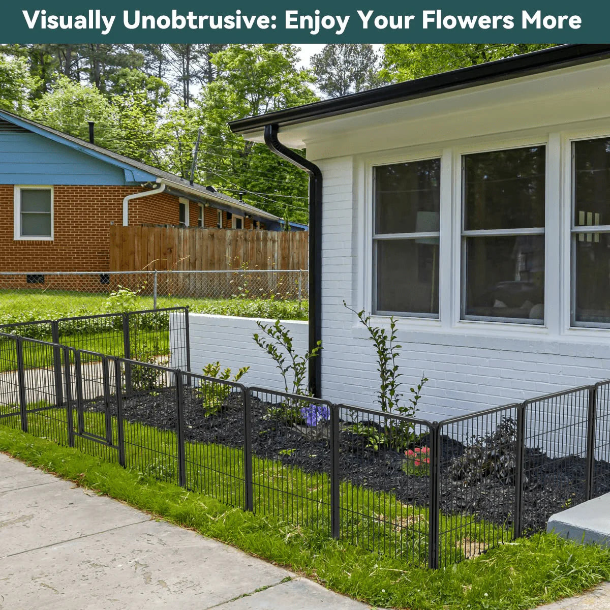 8 Panels Metal Garden Fence with 1 Gate Y603186
