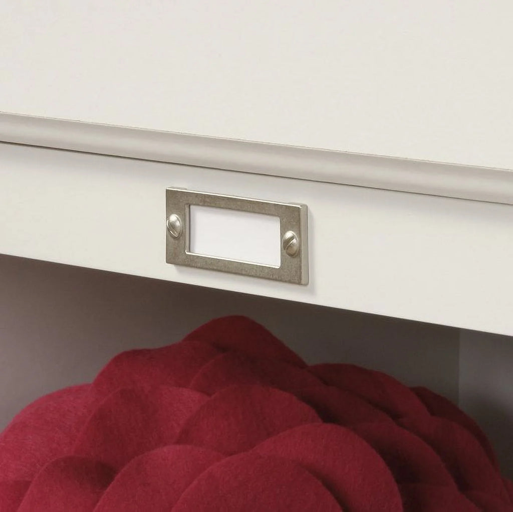 3-Drawer Dresser A7644