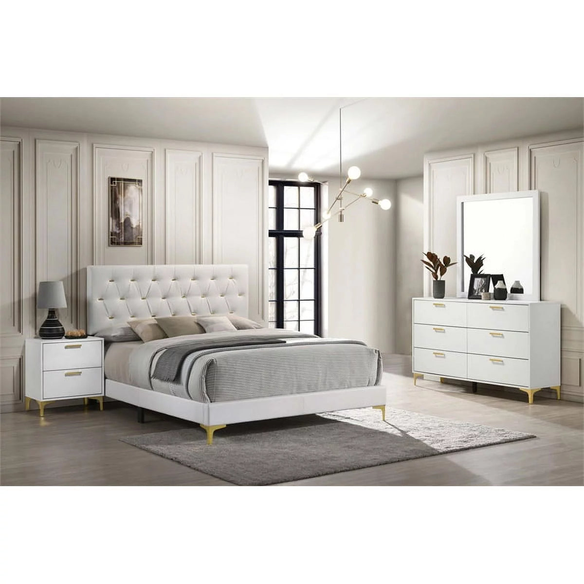 4-piece Wood California King Bedroom Set in White and Gold W772373